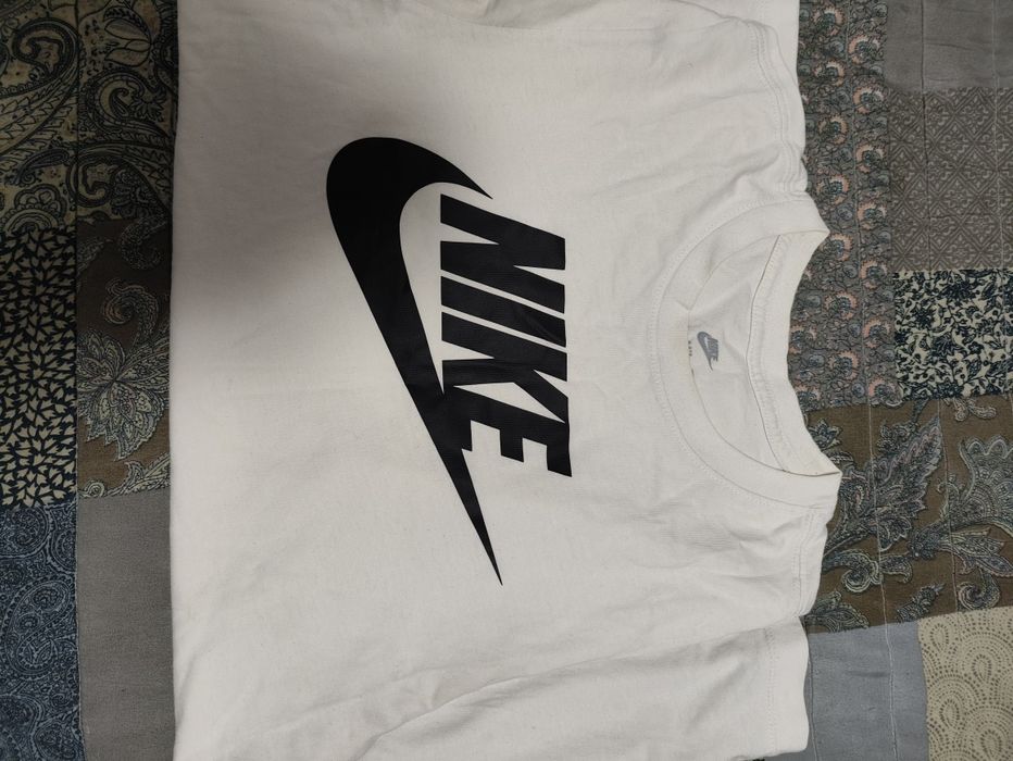 Tricou Nike simplu