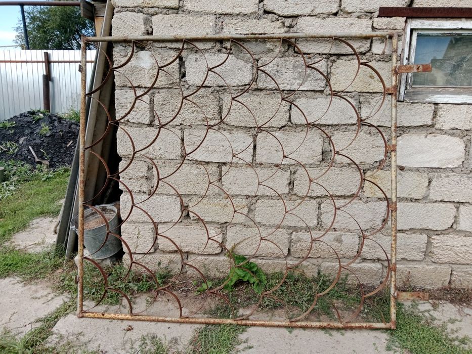 Продам решетки для окон