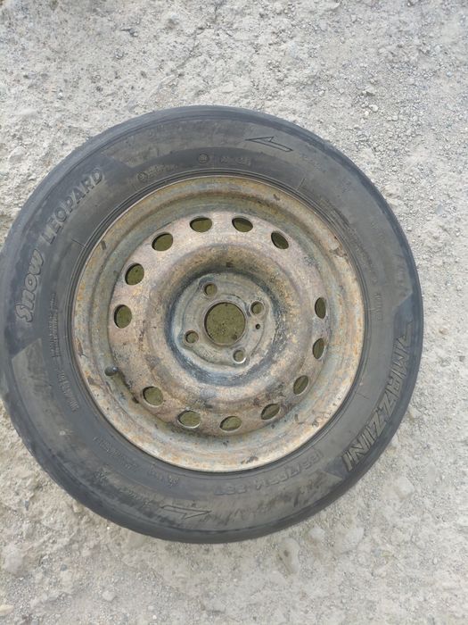 Продам шины.     .