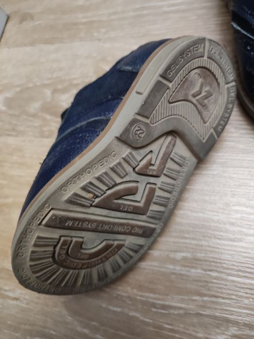 Обувь детская ботинки 23 размер