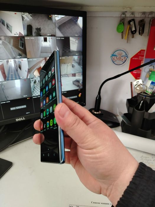 Продам Samsung Note 9