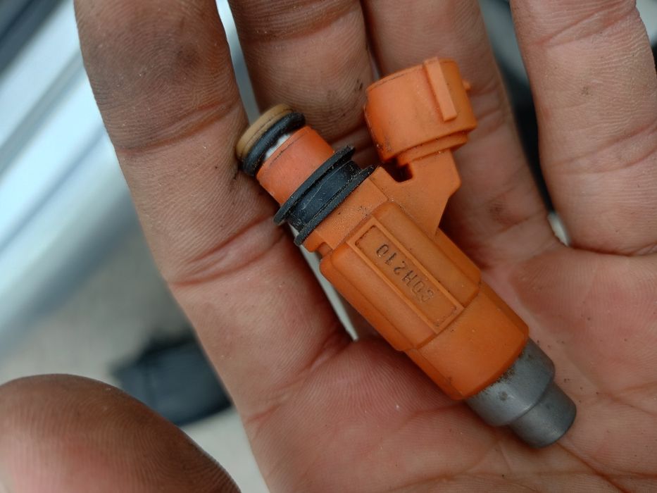 Форсунка Лансер 9