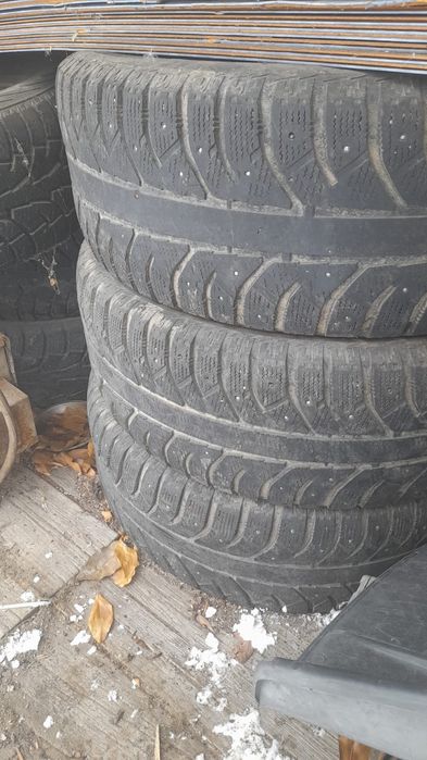 Шины всесезонные. Диаметр 17