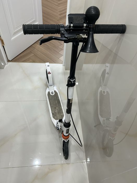 Самокат-25 000 тенге