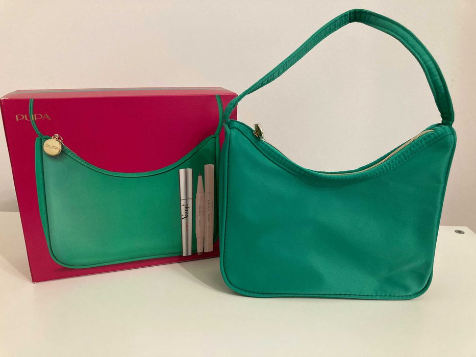 Козметична чантичка от комплект на PUPA, Шопинг чанта