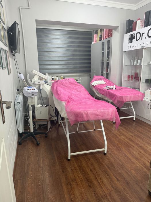 Сдаётся в аренду вдоль дороги Сергели-6 ориентир Мерос ресторан 65-квм