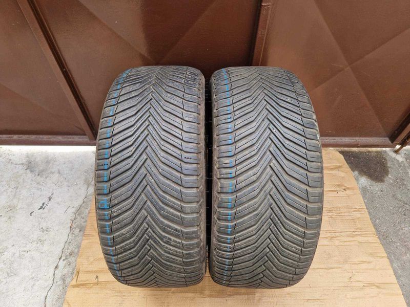 2 Michelin R19 255/40
всесезонни гуми 
DOT3621
