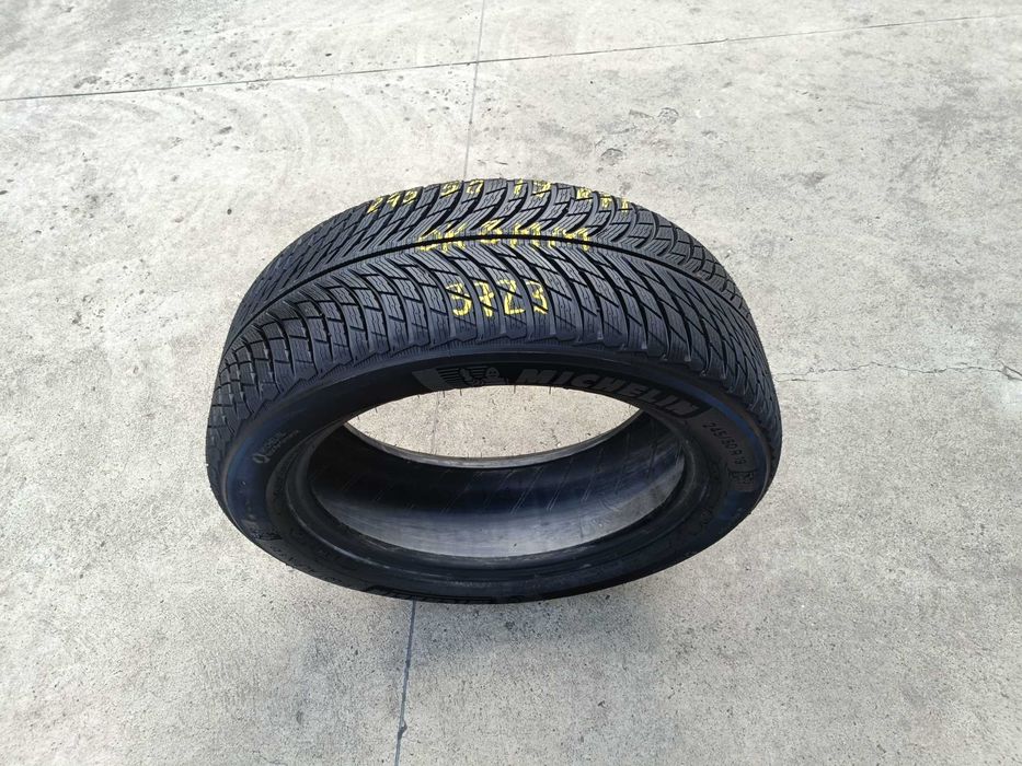 O anvelopa iarna 245 50 19 michelin pilot alpin 5 zp run flat 8 mm