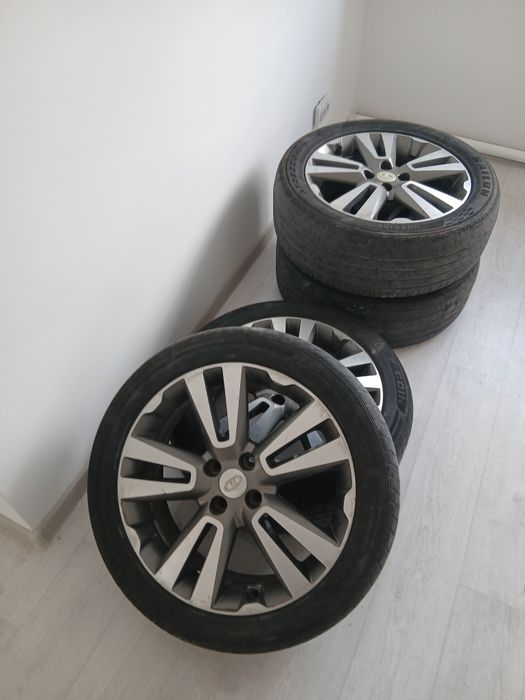 Продам Веста Диски р17 есть Обмен