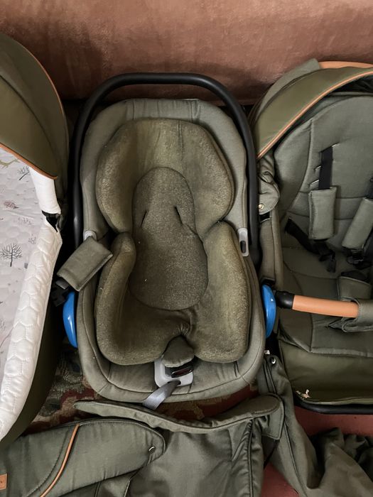 Carucior 3 in 1 cu landou si scoica Adamex Massimo