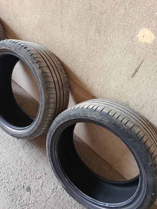 Летни гуми 225/40/18