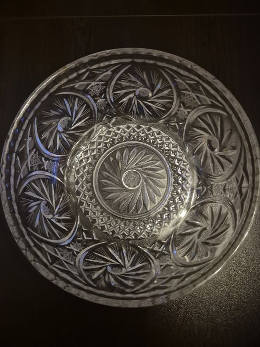 Кристална купа почти неизползвана