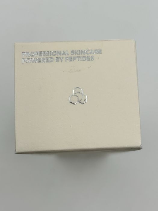 Solar Defense Non-Tinted Крем с широкоспектърна защита 50 spf