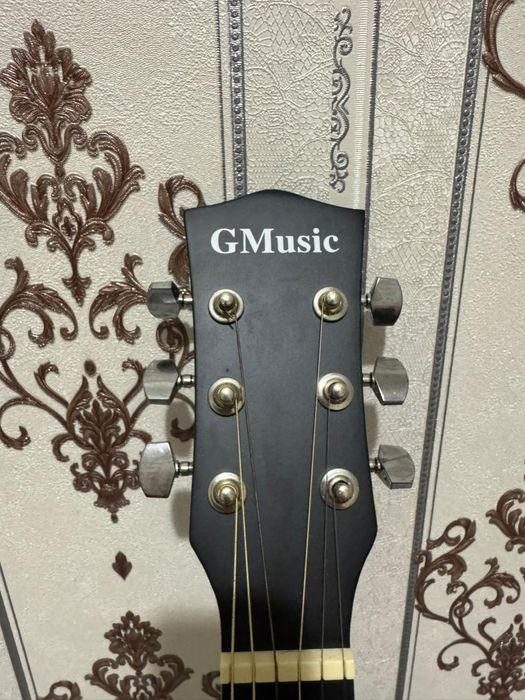 Продается гитара