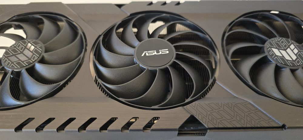 Видео карта Asus TUF RX 6800, 16GB GDDR6, AMD Radeon