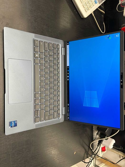 Hope Amanet P3 Laptop DELL Latitude 7440 / i5 ge 13 / 32 gb ram