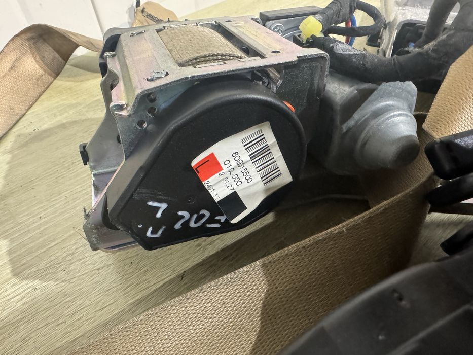 Предни колани с електромотори бмв ф01 ф02 bmw f01 f02 kolani