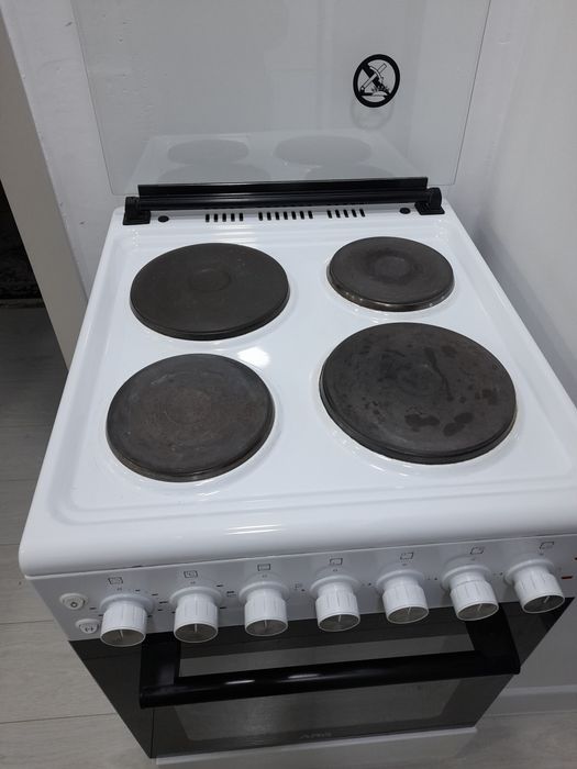 Электрическая плита