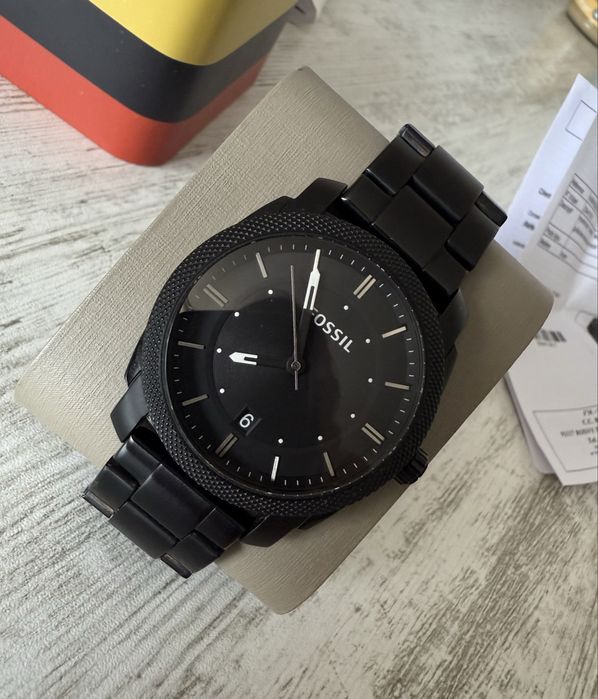 Fossil Machine Черен