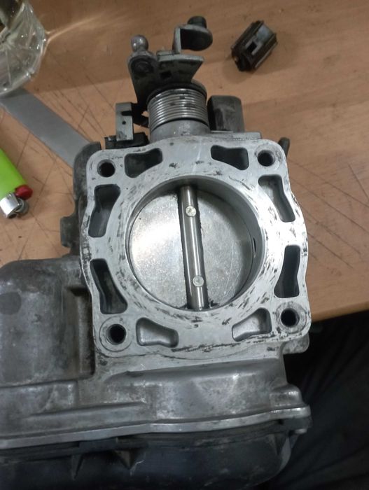 Дроссель мерседес mb 111