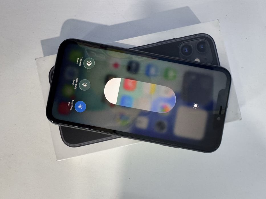 Продам Iphone 11 128gb