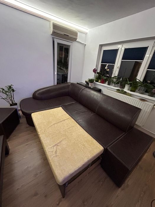 Vând set colțar extensibil