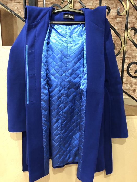 Продам пальто осень