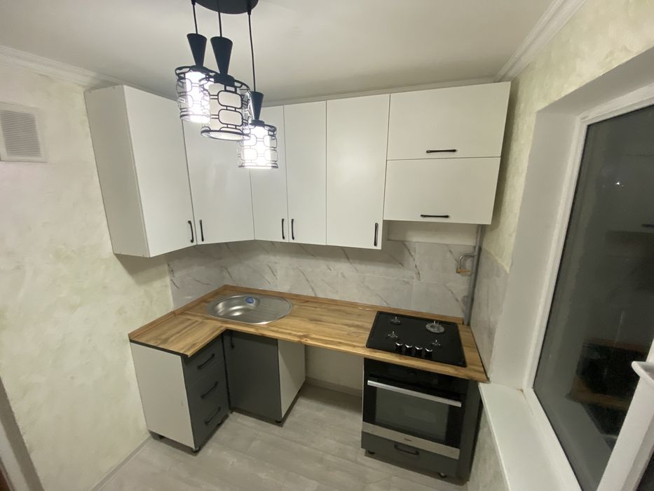 Кухонная мебель 80000