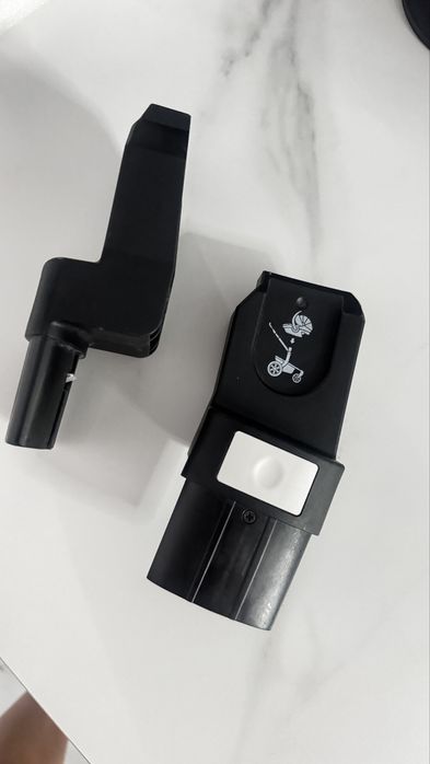 Adaptori Joolz Day+ pentru scaun de masina/scoica carucior