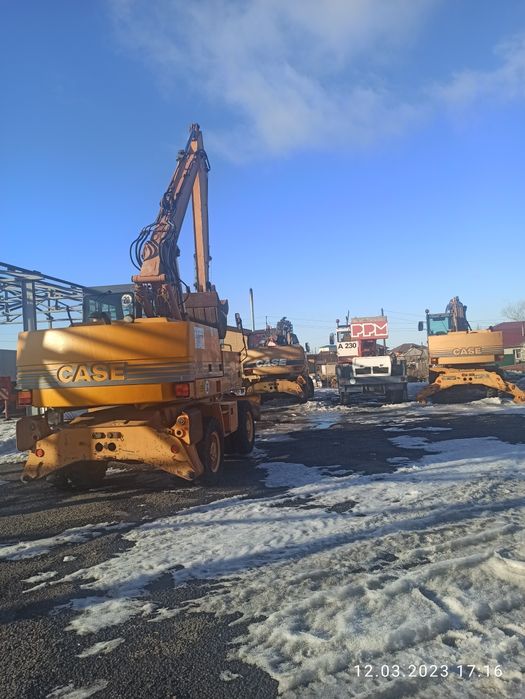 Экскаватор колесный полноповоротный