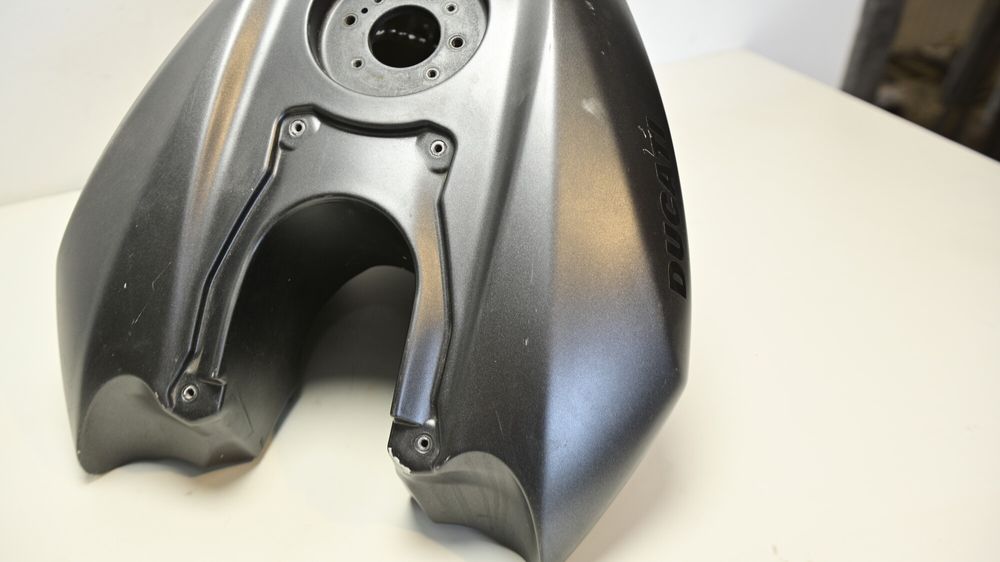 Rezervor Benzina Ducati Streetfighter 848 1098