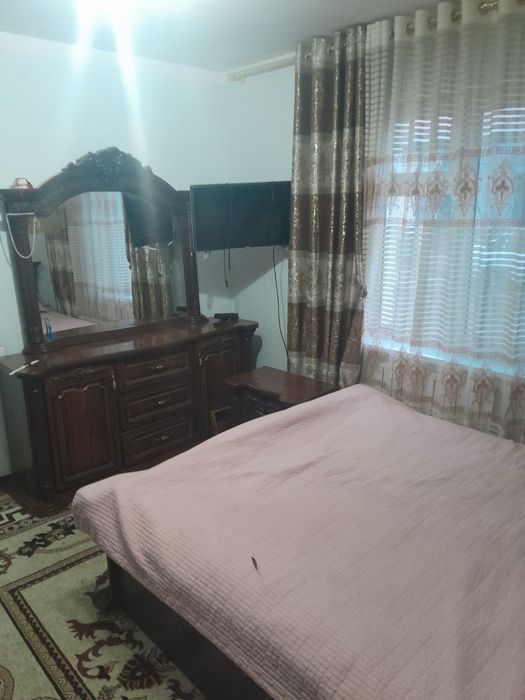 Jondor Tumanida 2 sotixli kottej sotiladi.