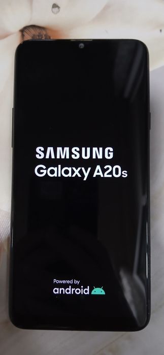 СРОЧНО продаю свой телефон Samsung A20s