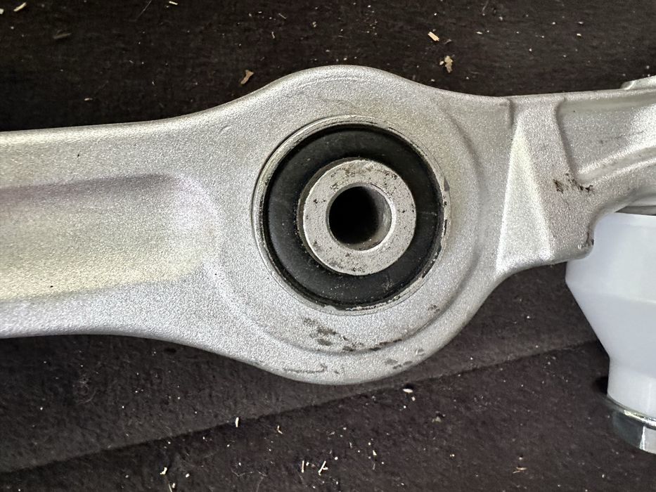 Носачи Audi A6 C5 Avant Quattro