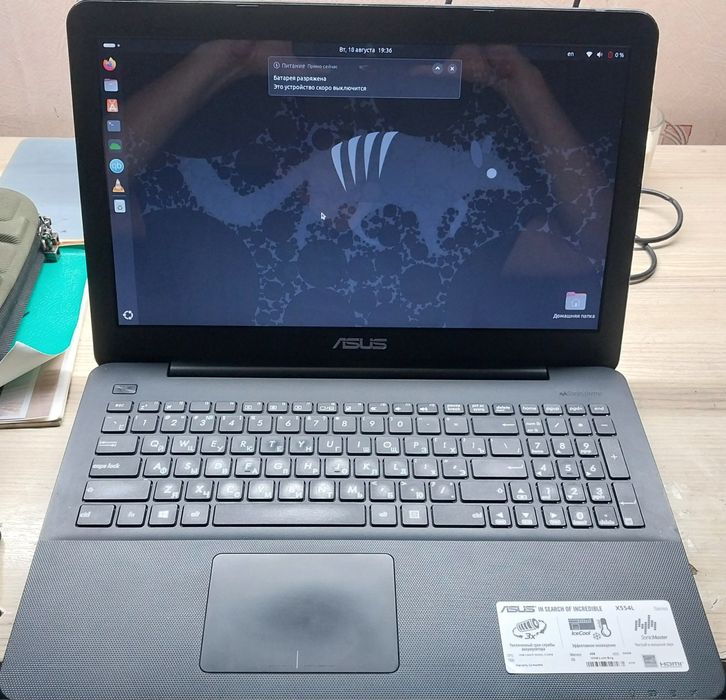 ASUS X554L ноутбук