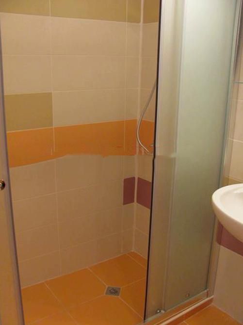 Дава се под наем Двустаен апартамент в София, Център - 65 кв.м за 664 € - Снимка #4