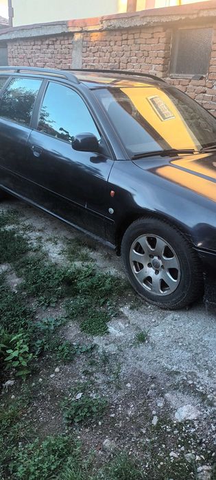 Продавам AUDI A4 изгодно