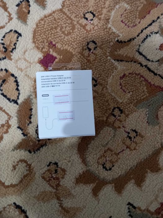 Продам адаптер для Айфона