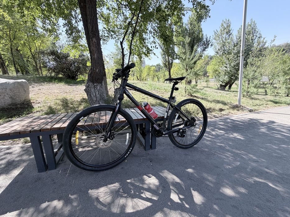 Велосипед Forward Sporting 27.5 3.0 disc
