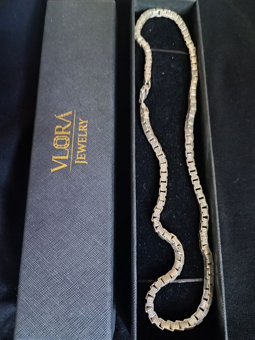 Серебряная цепочка. Серебро