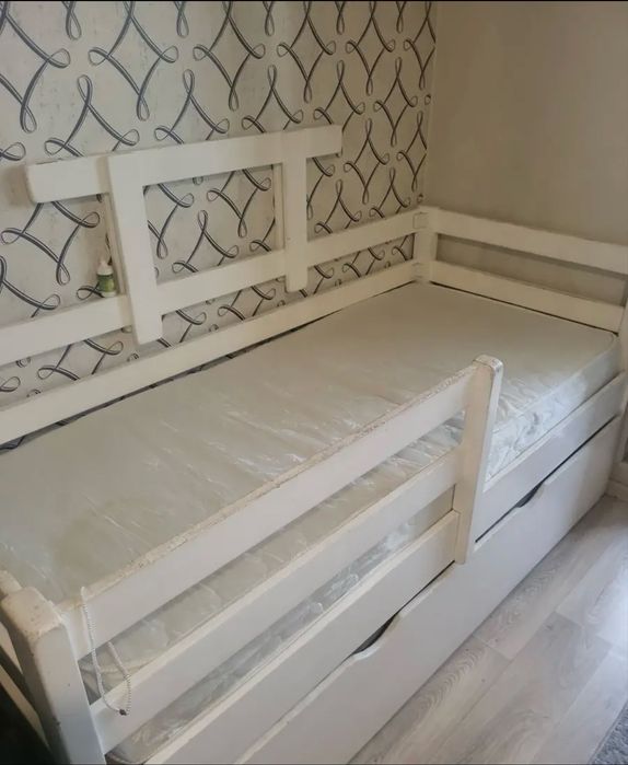 Детский кровать продам
