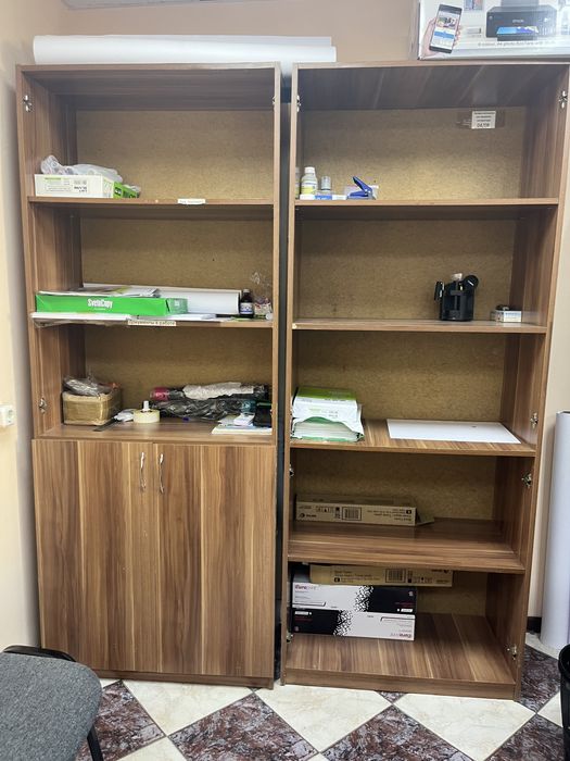 Продам офисный шкаф