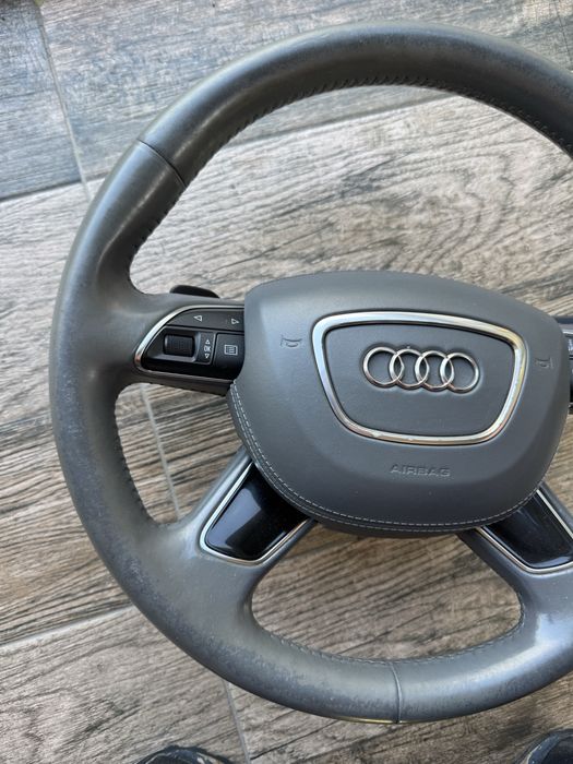 Сив Кожен Волан с Airbag за Audi A6 A7 A8