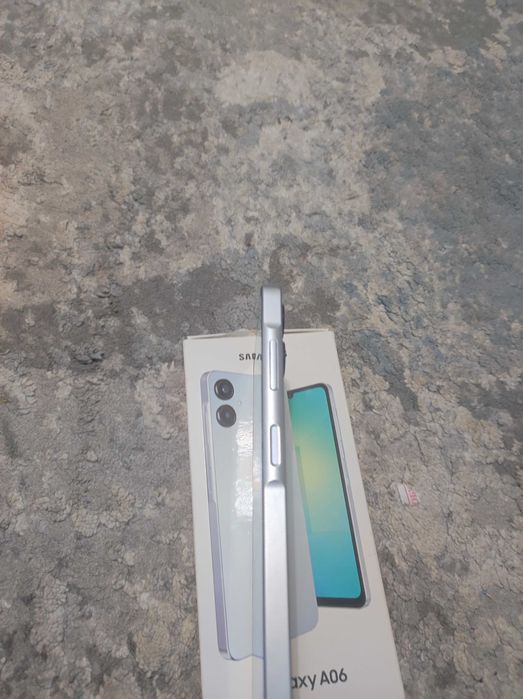Продам Самсунг а 06 новый