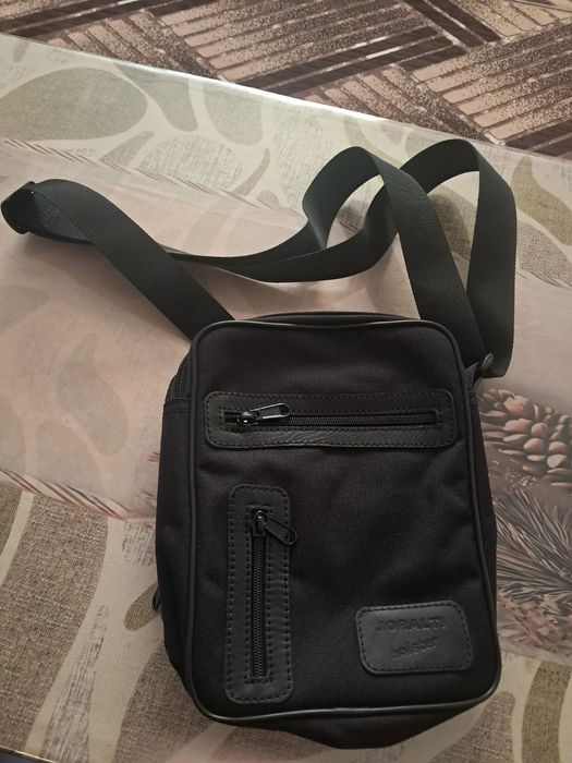 Тактическа чанта през рамо