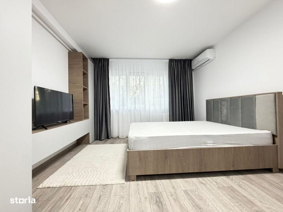 Garsoniere De Inchiriat  - Parc Ior