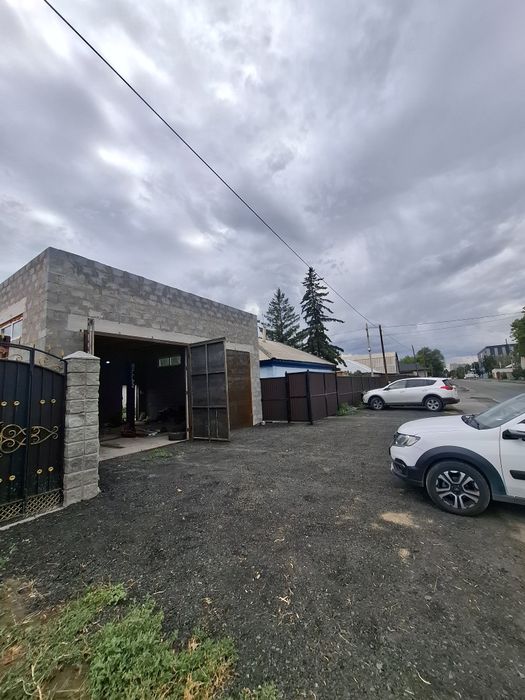 Сдам гараж сто в аренду