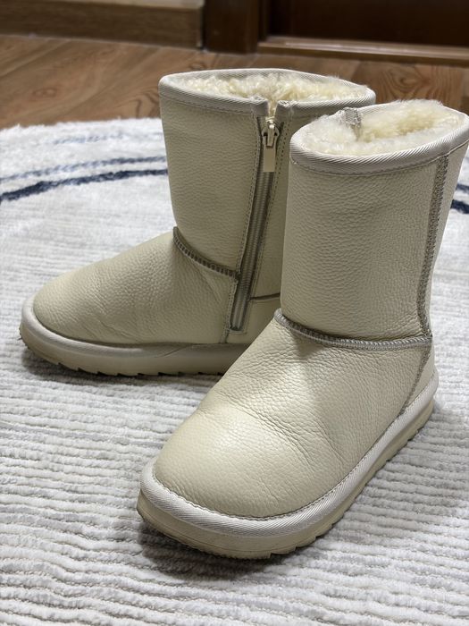 Сапожки застёжкой сбоку