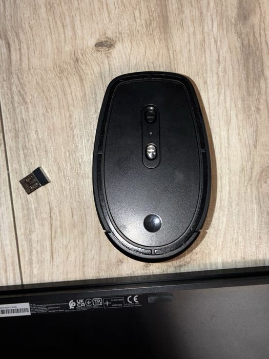 Tastatură + Mouse Wireless HP 650 Combo | Receiver USB Inclus | Full Size