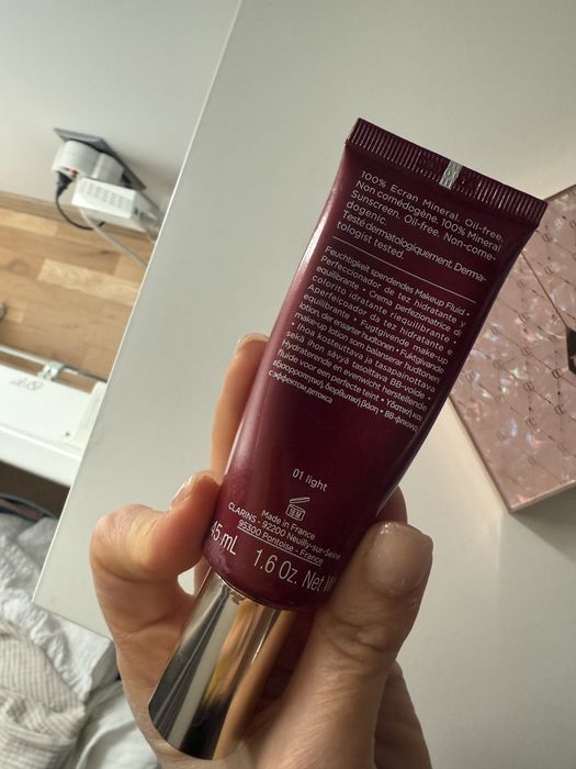 Charlotte Tllbury и Clarins